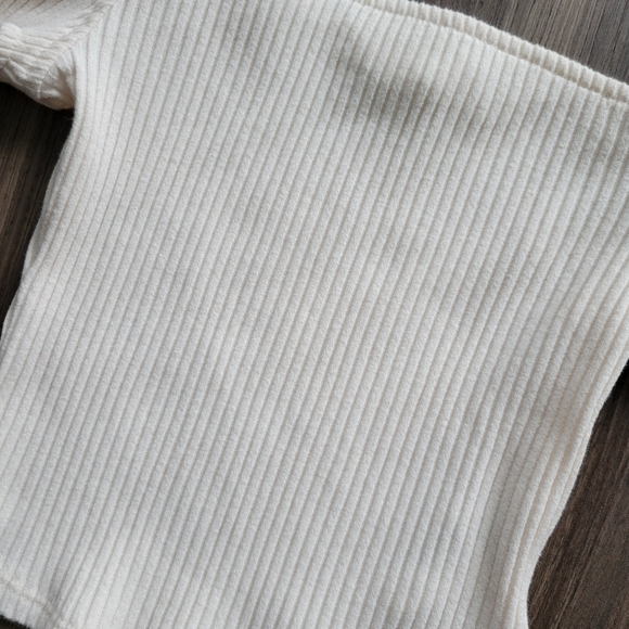 H&M top - Picture 3 of 3